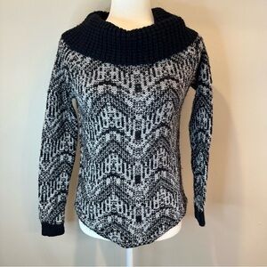 Abercrombie & Fitch Women’s Pullover Warm Sweater Long Sleeve Cardigan  Sz Small